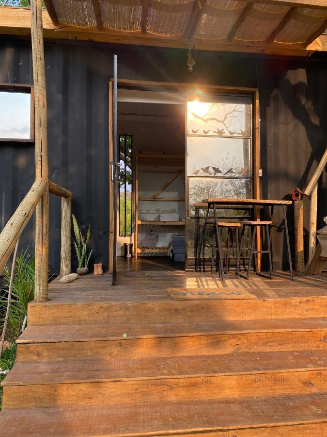 Hospedaria Boca Do Mato - Container Mambaí Eksteriør bilde